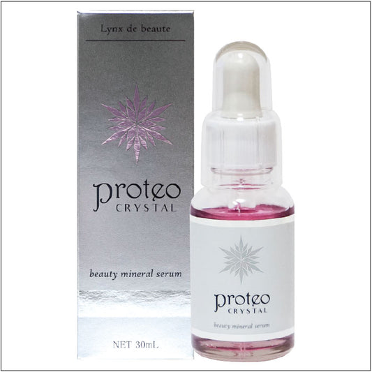 注目の美容成分を独自処方で高配合「プロテオクリスタル美容液」。パラベン・エタノール・鉱物油・合成香料・紫外線吸収剤、すべて不使用。非変性プロテオグリカン、浸透性シリカ、ナノセラミド、キュアパッション配合であらゆる肌悩みにアプローチ。